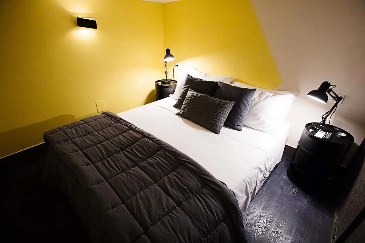 Bb Casamatta Bed & Breakfast Naples Italy